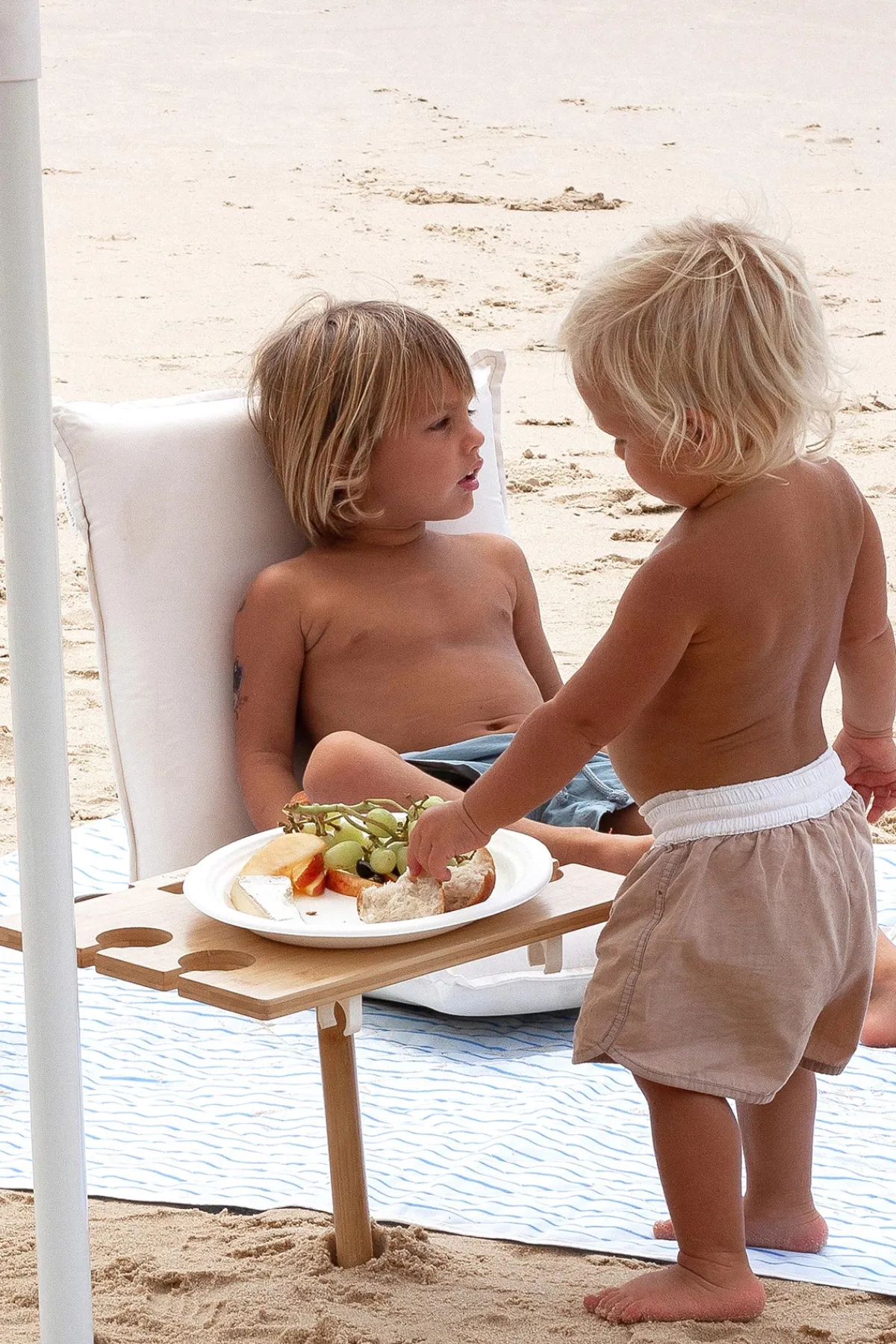 Sunnylife Travel Accessories-Le Weekend Portable Picnic Table